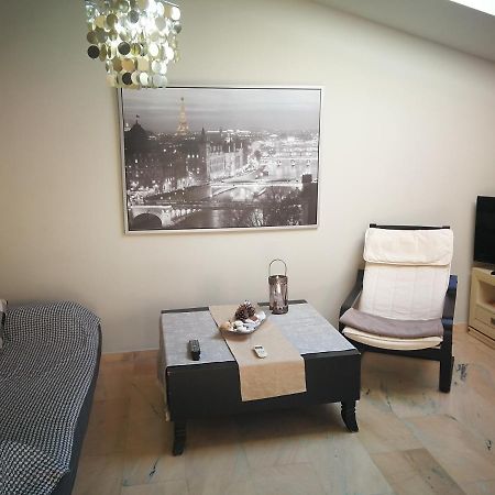 Apartamento Atico Carmen ฟูเอนฮิโรลา ภายนอก รูปภาพ